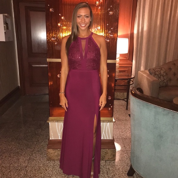 Dress - Picture 2 of 3